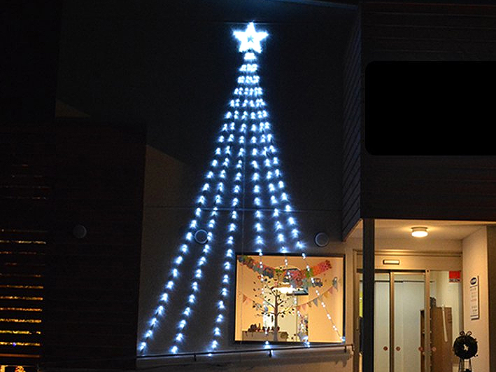 クリスマスにおすすめ！LEDイルミネーション装飾 ドレープナイアガラライトについて | LEDイルミネーション情報